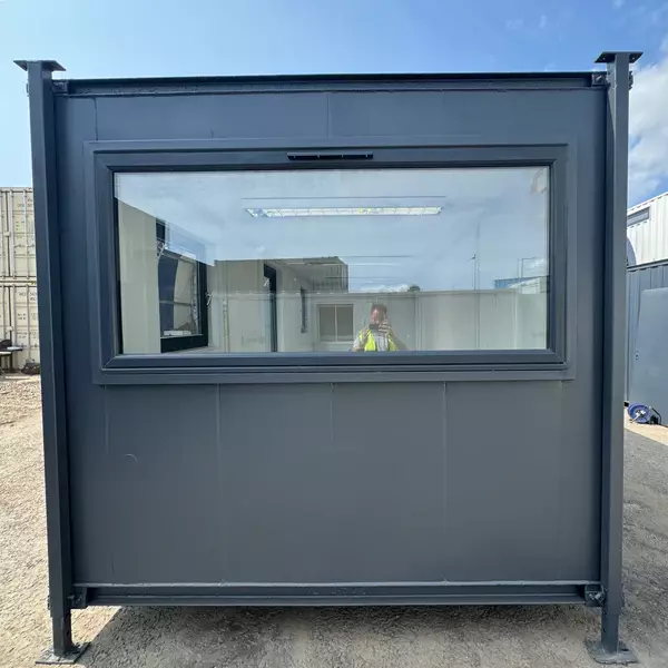 ufficio in container 7,3 x 2,7 m ufficio in container 7,3 x 2,7 m