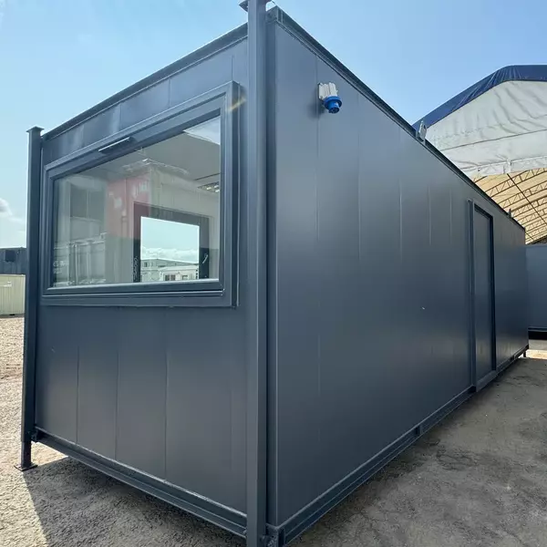 ufficio in container 7,3 x 2,7 m ufficio in container 7,3 x 2,7 m
